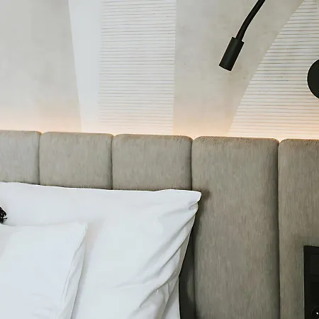 Rakowicka Modern With Air Conditioning In Center By Renters